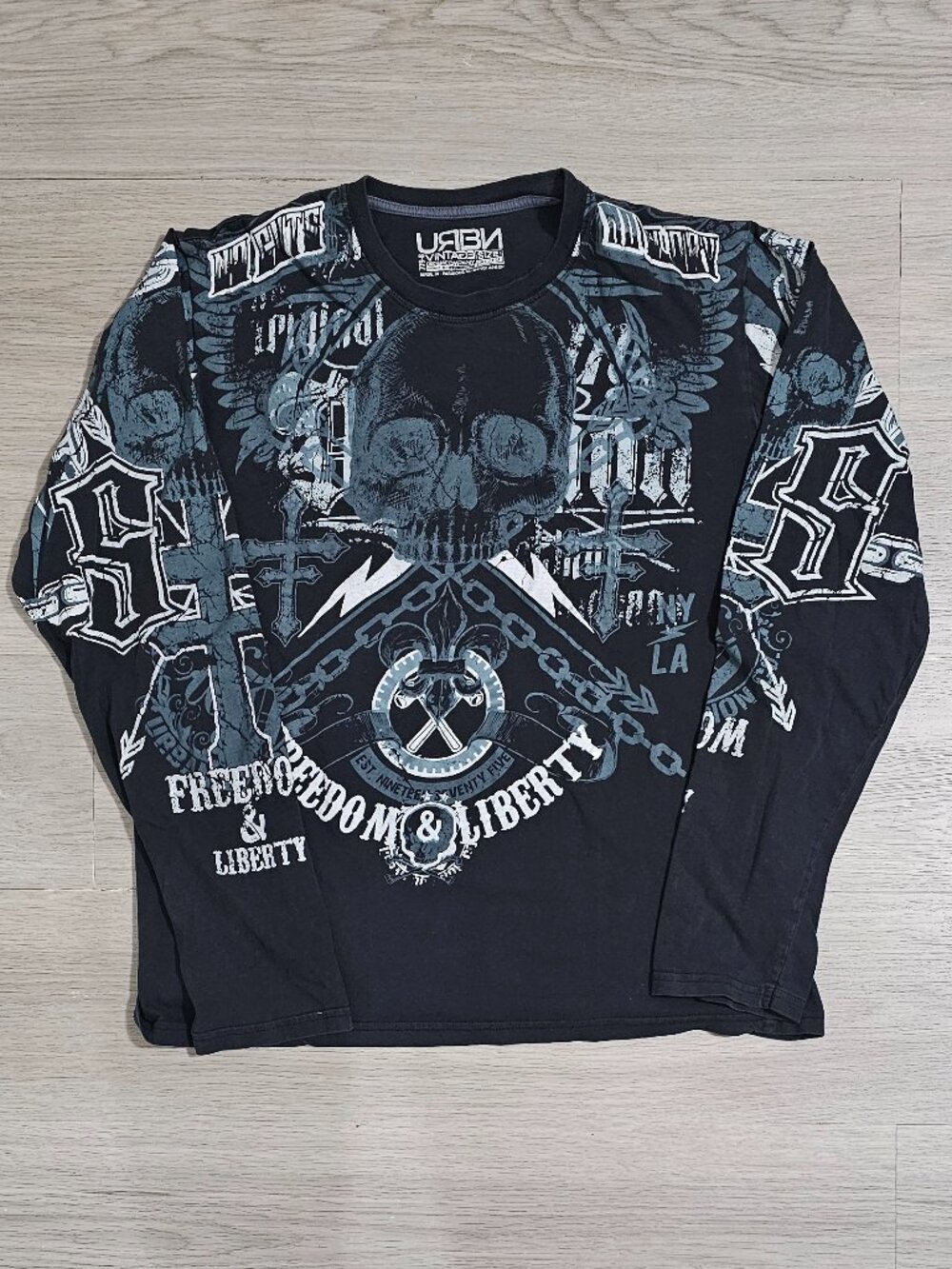 Y2K URBN Vintage Denim Men´s Skull Graphic Long Sleeve Shirt XL Gothic Grunge